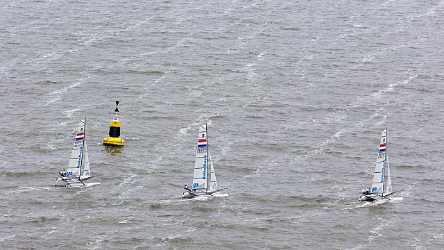 13 034586 Nacra17 Scheveningen