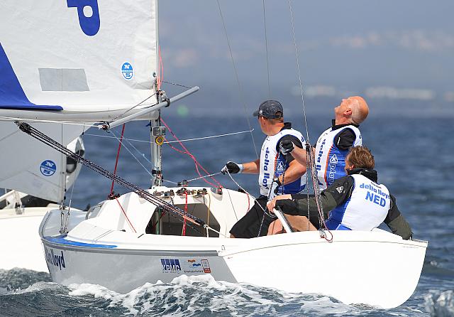 Hessels, vd Veen en Rossen