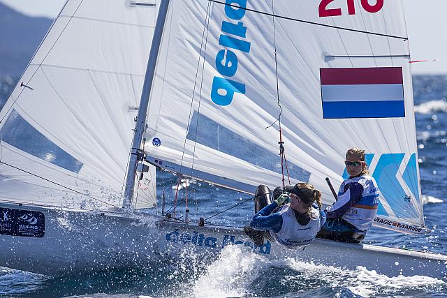 1 Kyranakou en Van Veen